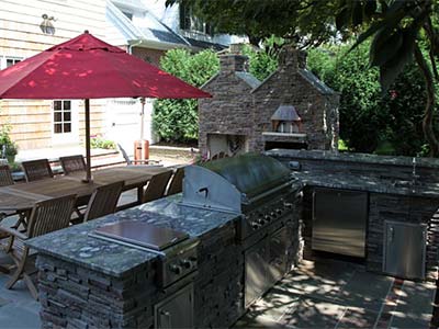 Outdoor Kitchens